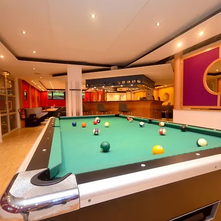 מלון Bildungs- Und Tagungshaus Haus Neuland