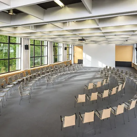 Bildungs- Und Tagungshaus Haus Neuland מלון בילפלד