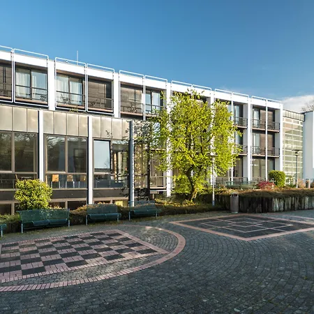 Bildungs- Und Tagungshaus Haus Neuland 3*