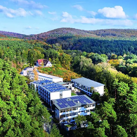 Haus Neuland Hotel 3*