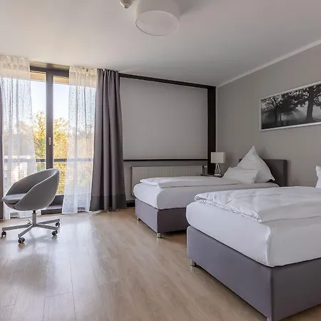 Haus Neuland Hotel 3*