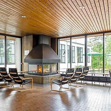 فندق Bildungs- Und Tagungshaus Haus Neuland 3*