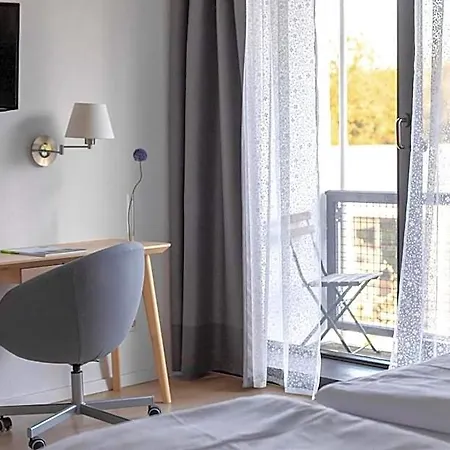 Bildungs- Und Tagungshaus Haus Neuland 3* بيليفيلد