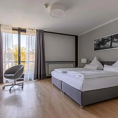 Bildungs- Und Tagungshaus Haus Neuland فندق