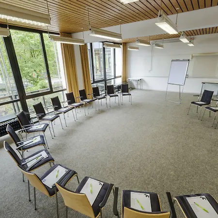 Haus Neuland