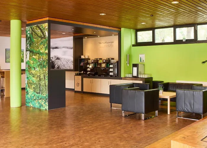 Bildungs- Und Tagungshaus Haus Neuland