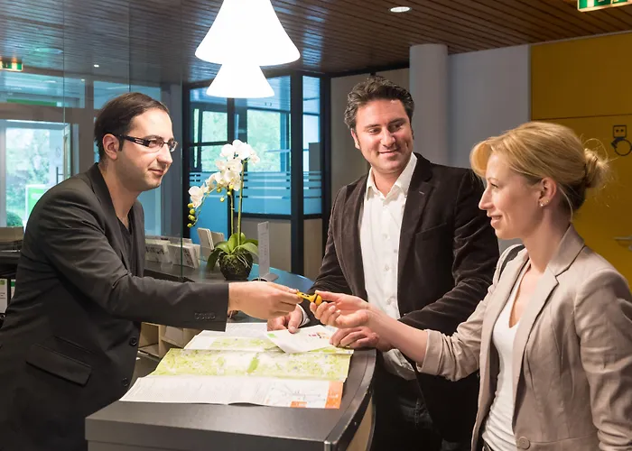 Bildungs- Und Tagungshaus Haus Neuland