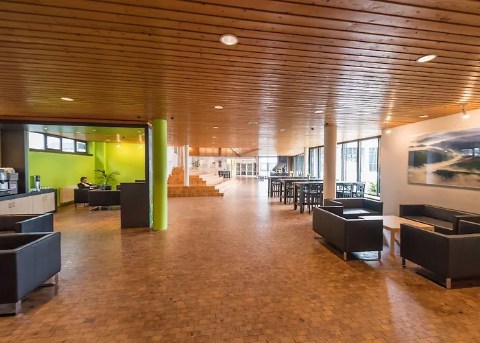 Bildungs- Und Tagungshaus Haus Neuland 3*