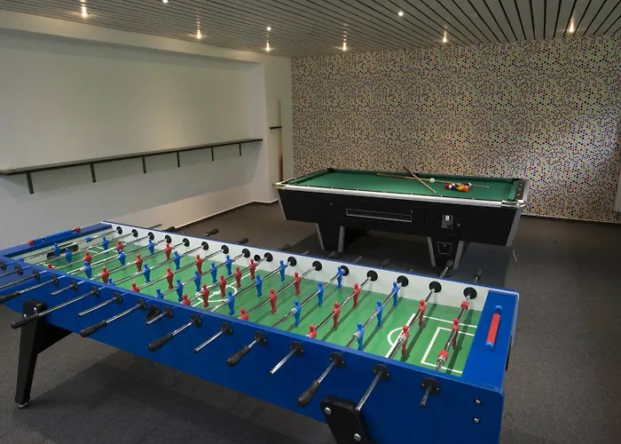 호텔 Bildungs- Und Tagungshaus Haus Neuland 3*