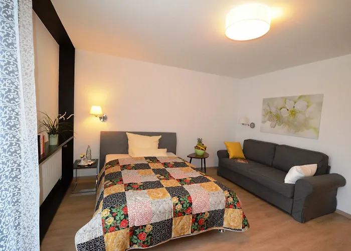 Bildungs- Und Tagungshaus Haus Neuland Szálloda 3*